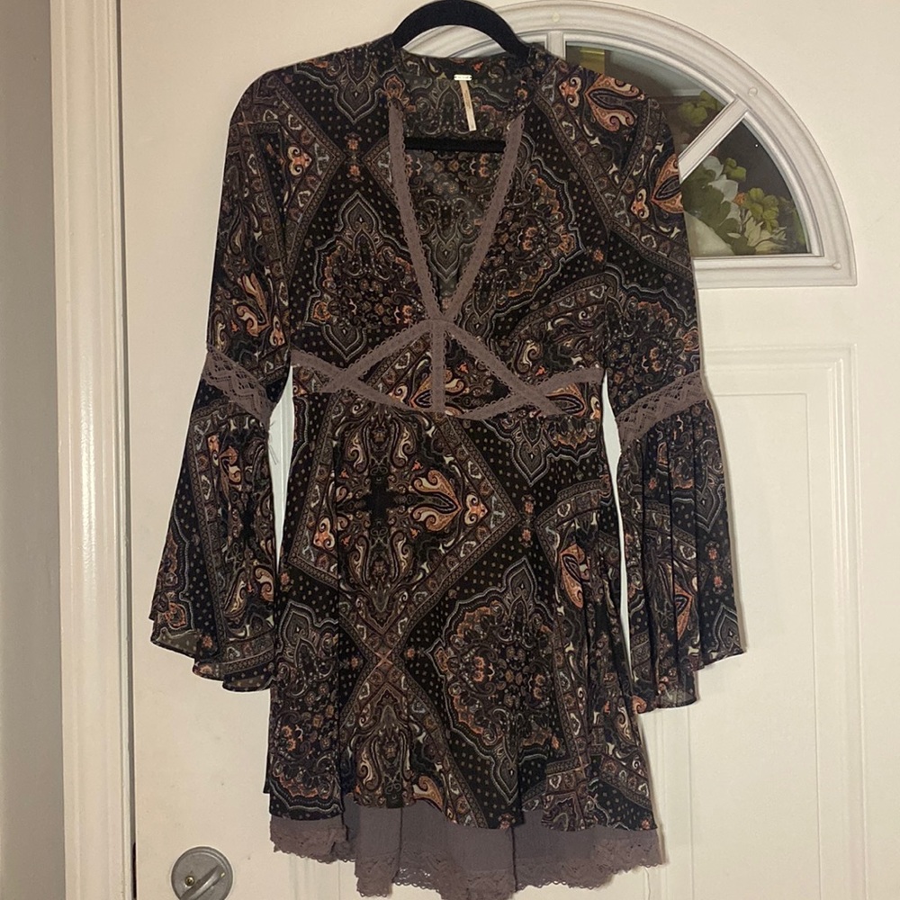 Free People beautiful dress, in great condition!
